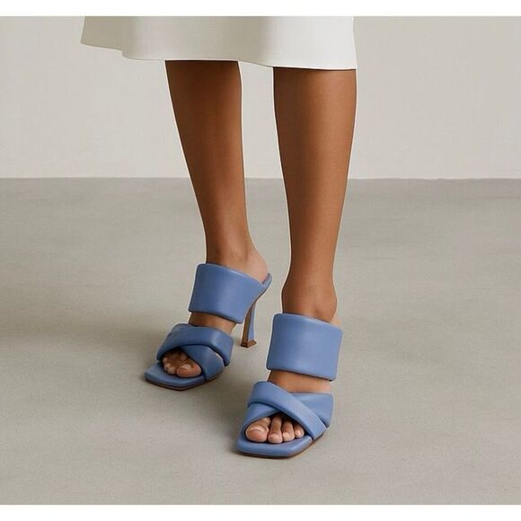 Kiro. Pamplona Leather Heeled Square Toe Sandal in Nappa Sky Blue Size 39 - Picture 4 of 12